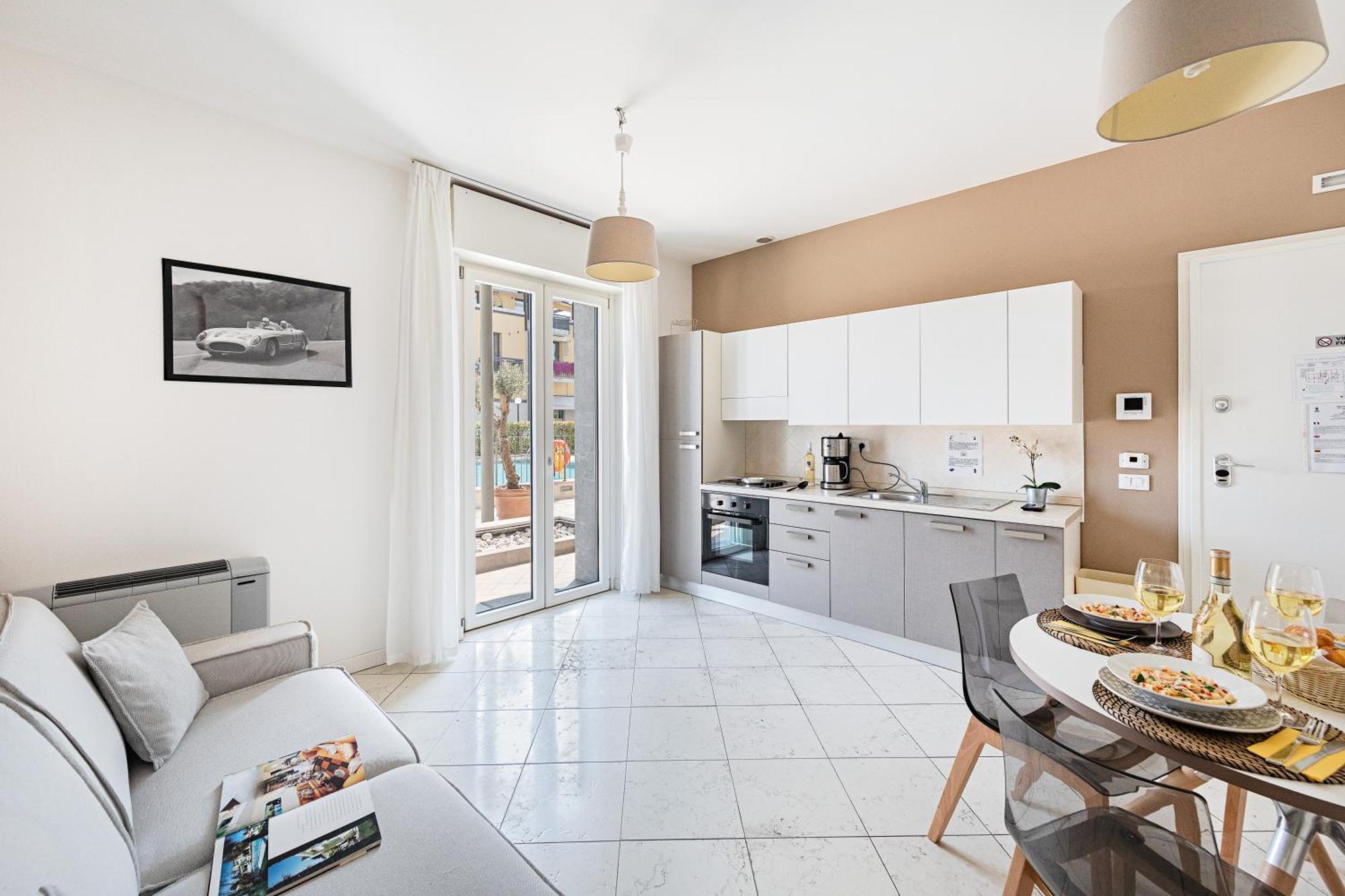 Residenza Miralago By Wonderful Italy 代森扎诺-德尔加达 外观 照片